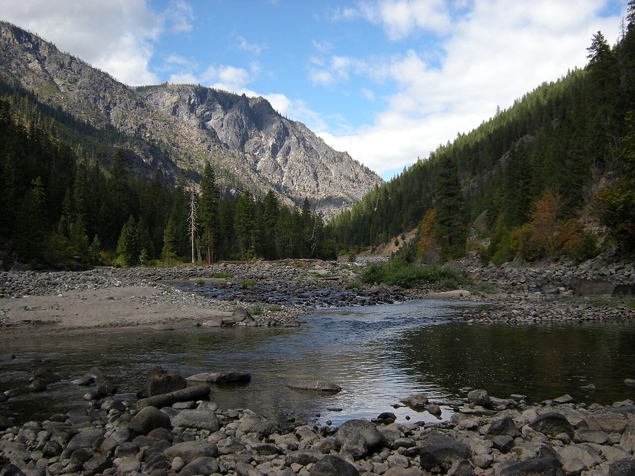 Wenatchee River